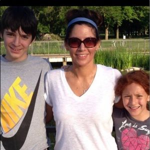 Meet your Posher, Camille